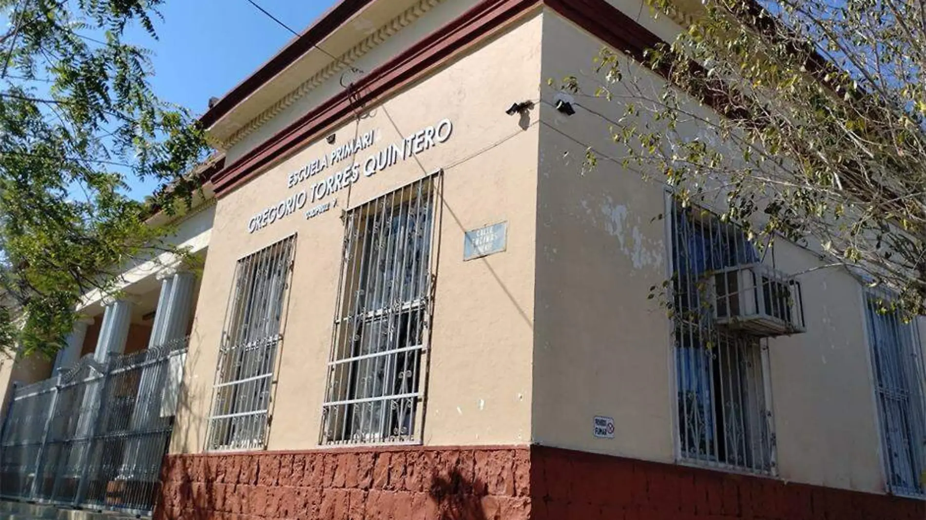 Escuela Torres Quintero 1